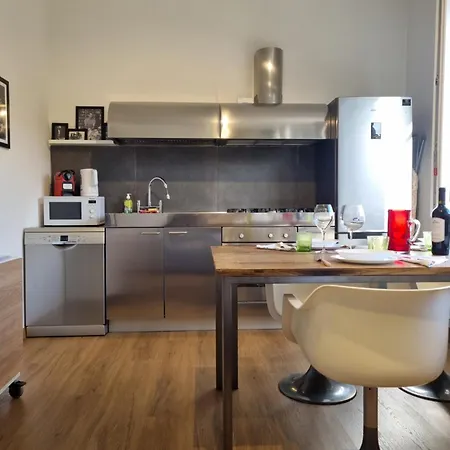 Apartment Dear George, House Verona