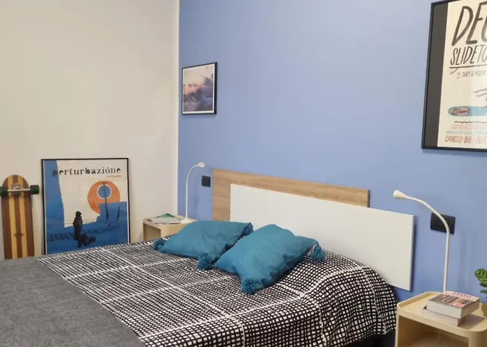 Dear George, House Appartement