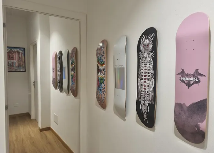 Dear George, House * Verona