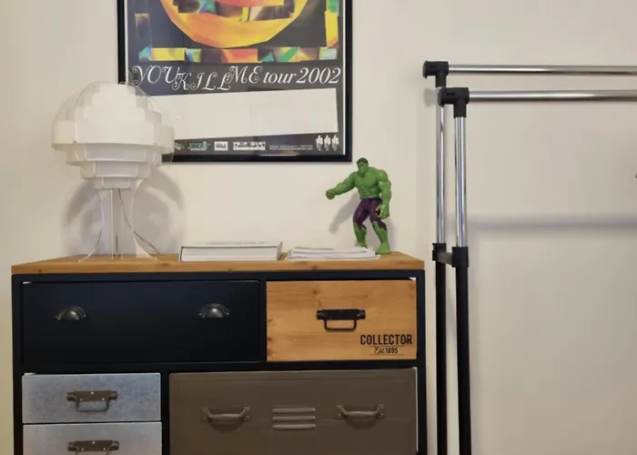 Dear George, House Appartement *